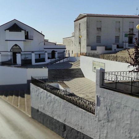 Alojamientos Rurales Los Molinos Fuentes De Leon Exterior photo